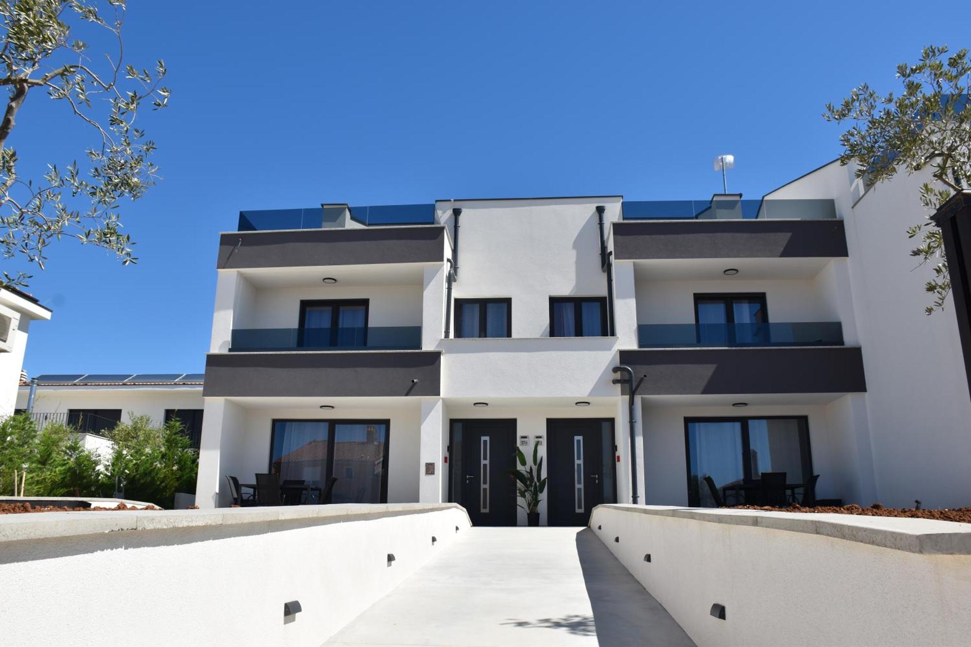 פאז'אנה Apartments Rismondi 37E מראה חיצוני תמונה